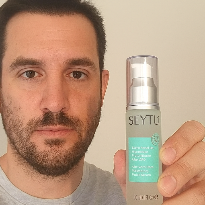 Suero Facial con Aloe Vera